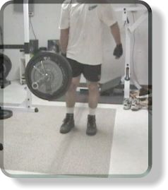 strengthen your core with one arm deadlifts